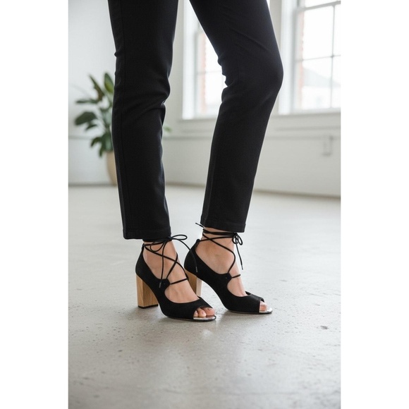 Athena Alexander Shoes - Athena Alexander‎ Womens Black Suede Vikki Strappy Lace Up Block Heel Sandal